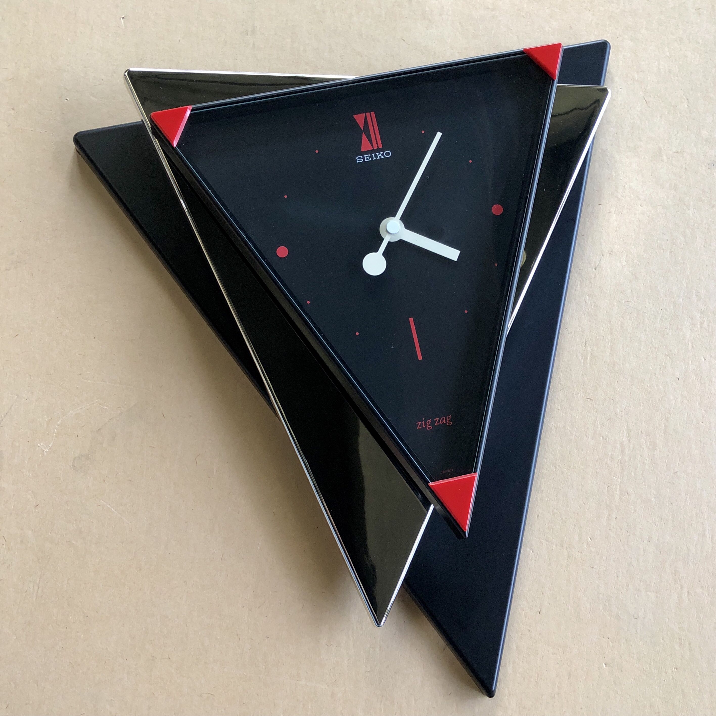 SEIKO Pendulum Triangle Wall Clock - Vintage - Rare 搖擺鐘, 興趣 