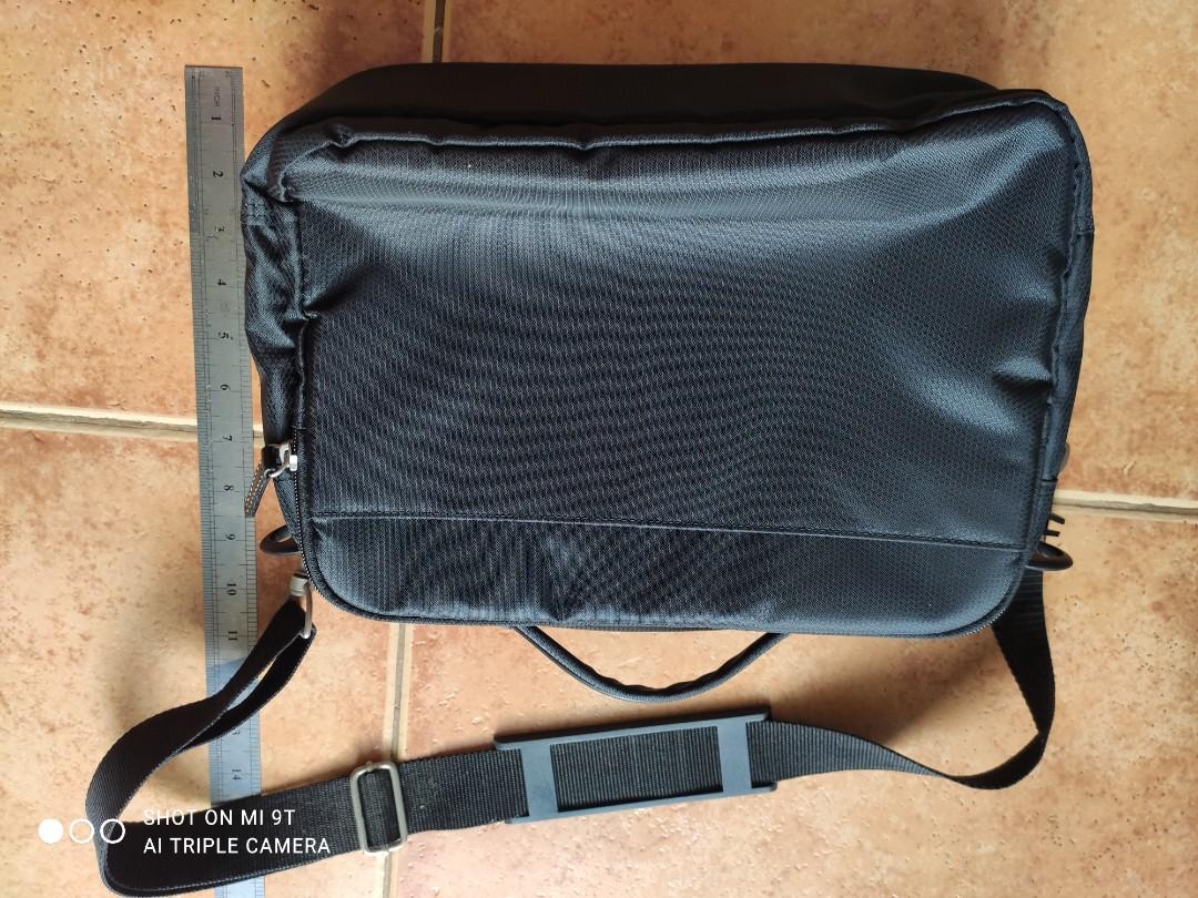 World Traveller/Ace Men's Sling Bag (Category: Luxury Bags & Wallets) located in Davao. Submitted by papa1919 (Listing ID 1075378994, Image 2). Description: Purchased in Japan. No more packaging..