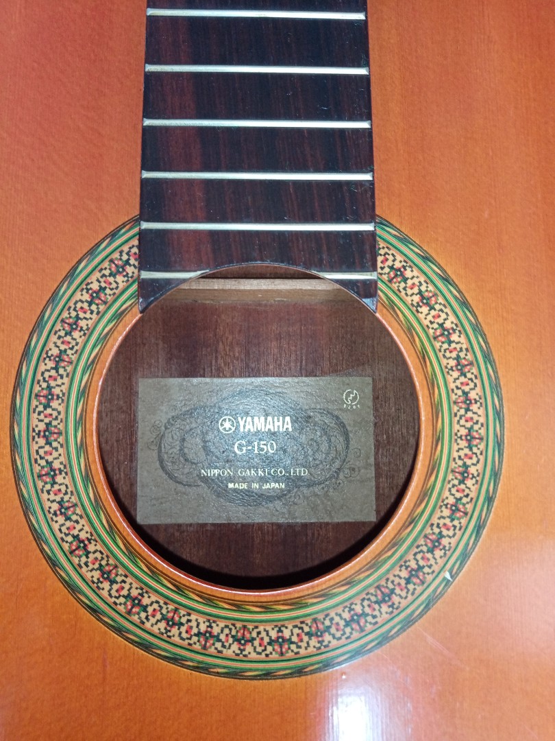 Yamaha g 150 classical guitar price hotsell