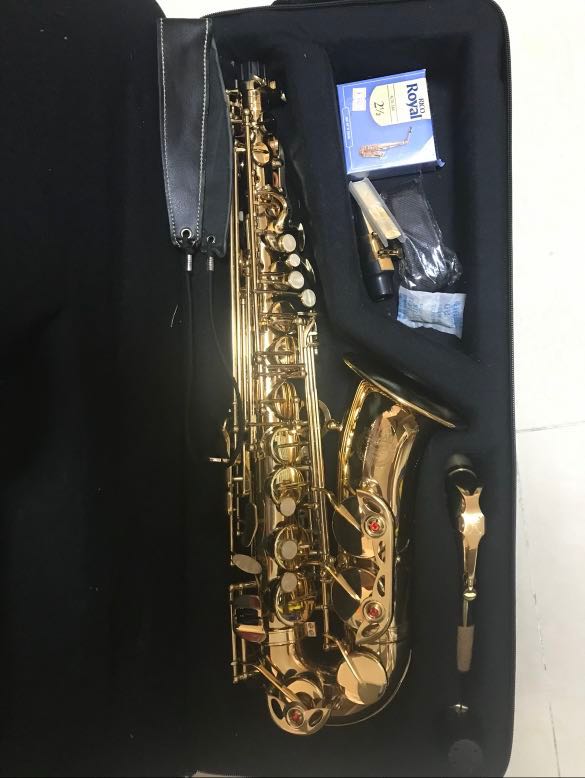 Yamasaki alto outlet saxophone