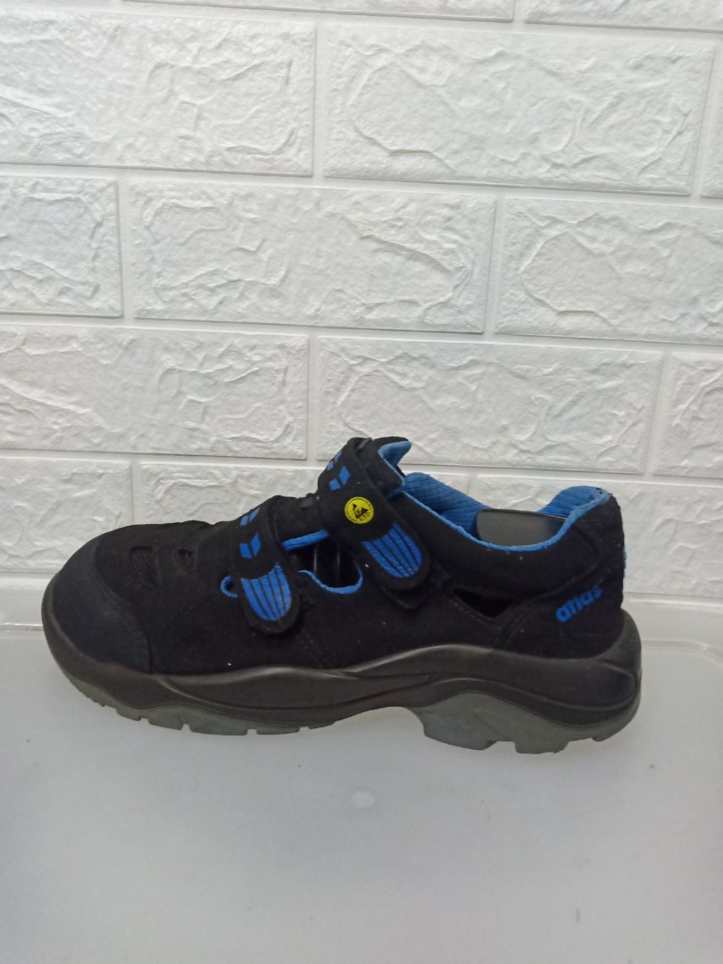 Atlas Safety boot Men s Fashion Footwear Boots on Carousell