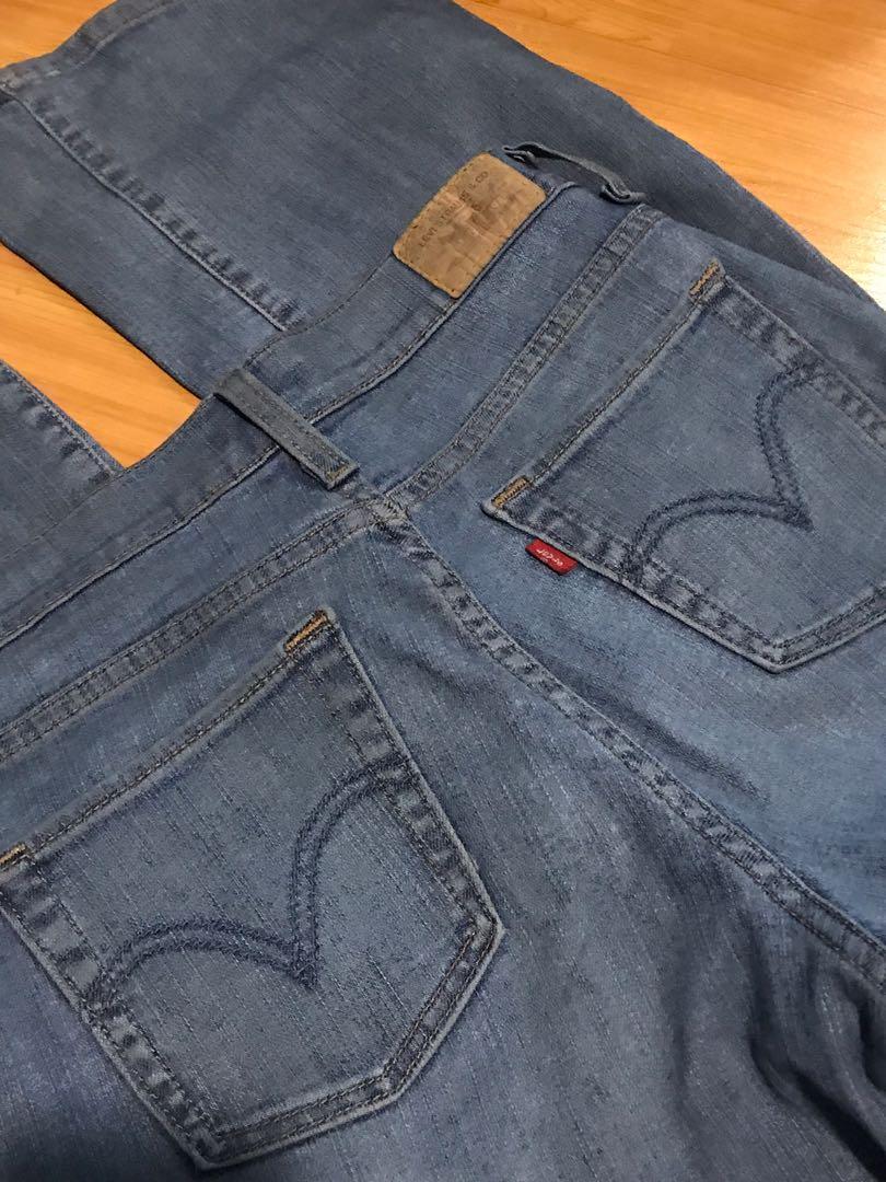 Authentic LEVIS 512 bootcut jeans, Women's Fashion, Bottoms, Jeans on  Carousell