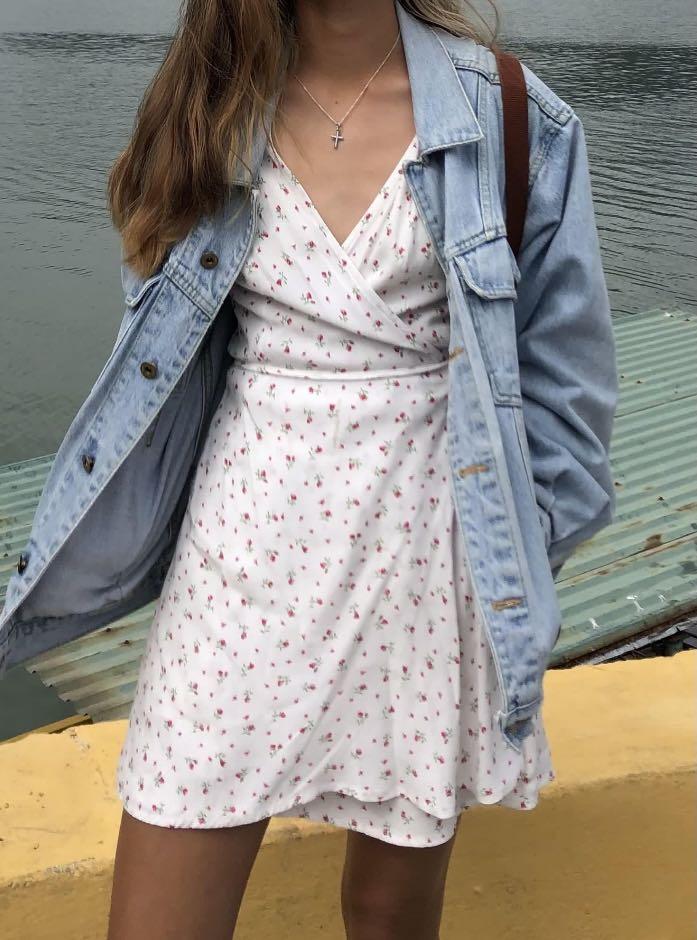Brandy melville robbie dress white best sale