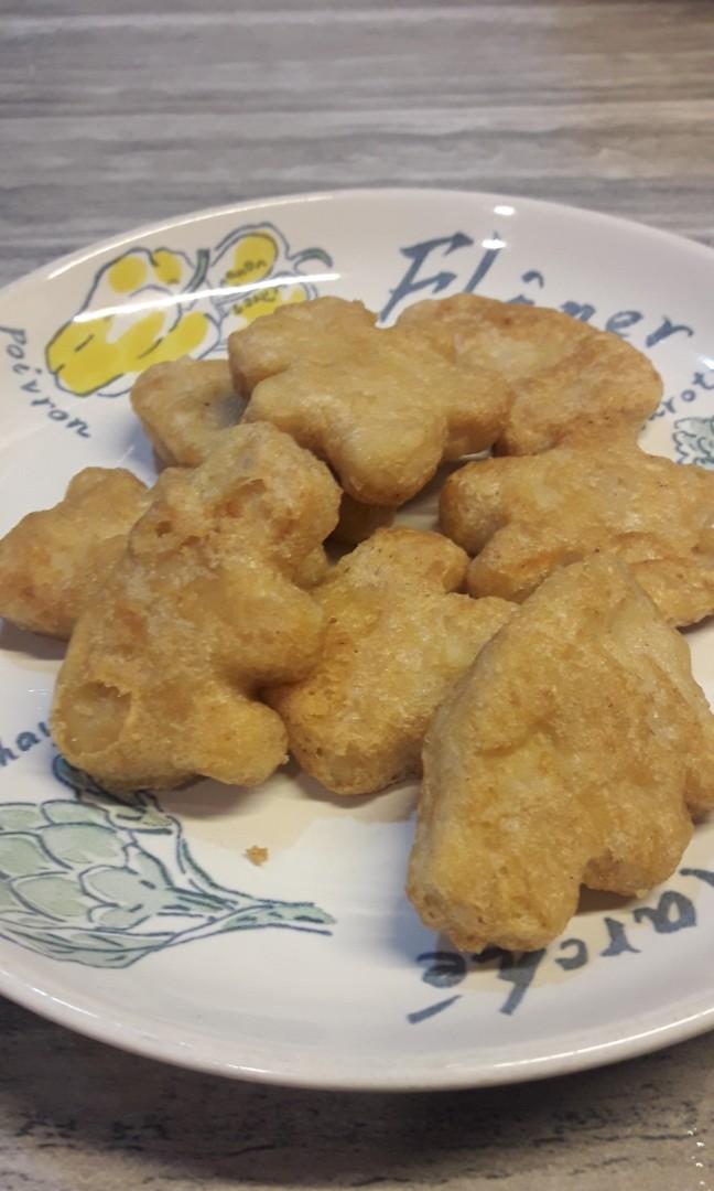 Chicken Nuggets (Category: Local Eats) located in Manila. Submitted by PickClickShip (Listing ID 1075562553, Image 1). Description: Chicken Empanada Taste like the known "Nuggets" Tasty, yummy and crispy.. 300g for P140 450g for P190 please message me if interested at 09329288815.