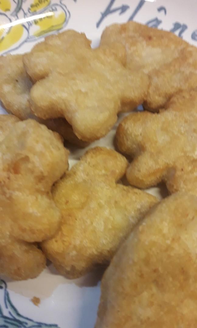 Chicken Nuggets (Category: Local Eats) located in Manila. Submitted by PickClickShip (Listing ID 1075562553, Image 3). Description: Chicken Empanada Taste like the known "Nuggets" Tasty, yummy and crispy.. 300g for P140 450g for P190 please message me if interested at 09329288815.