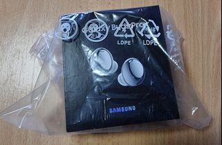 (Category: ) located in . Submitted by all_about_gadgets (Listing ID 1075483159, Image 1). Description: .