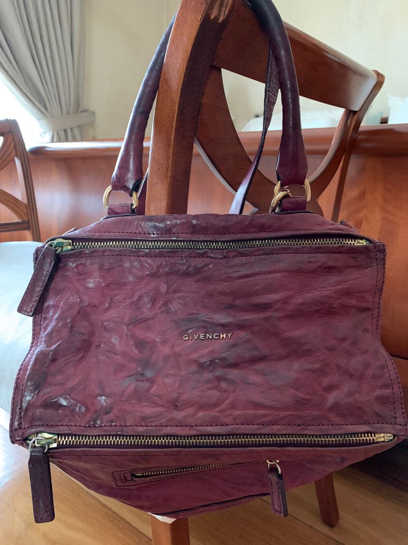 givenchy pandora pepe medium