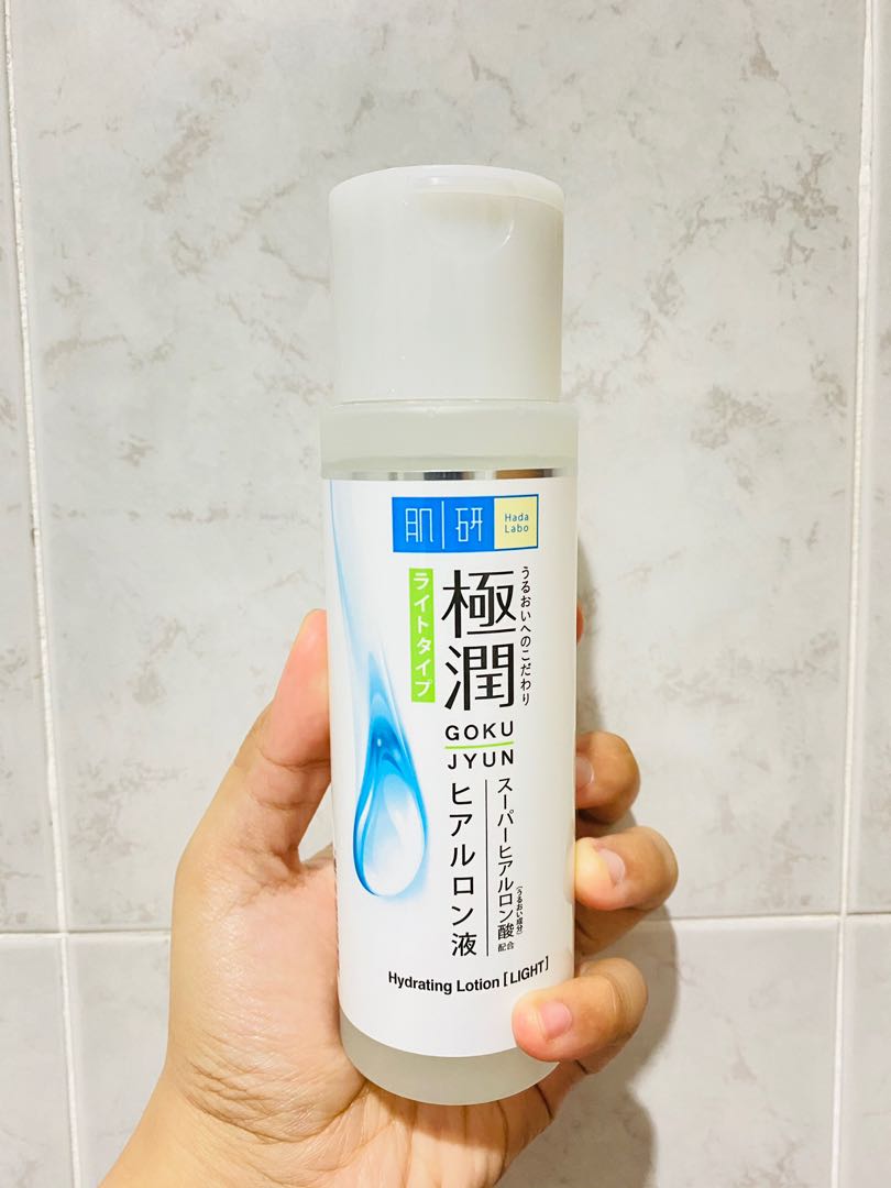 hada labo toner light
