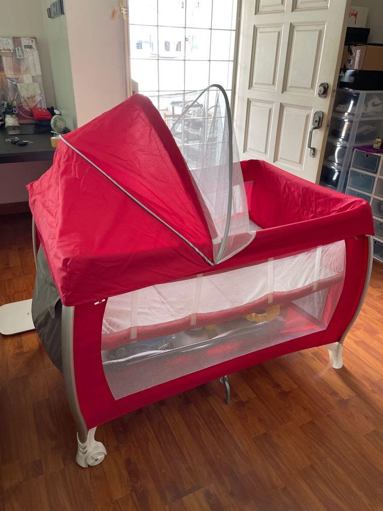 Halfords travel shop cot