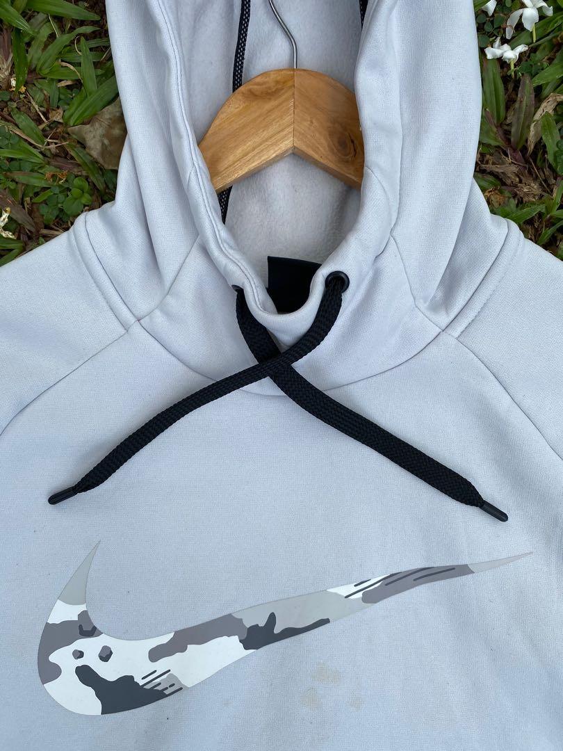 Nike camo sales swoosh hoodie