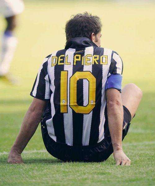 Juventus kit 2010 on sale