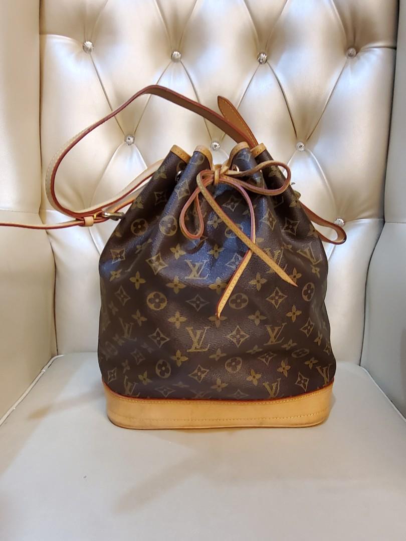 Louis Vuitton Bucket Neo monogram, Women's Fashion, Bags & Wallets