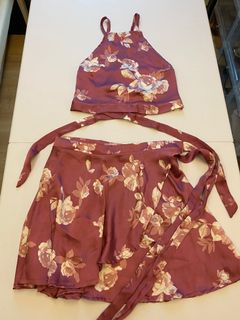 (Category: ) located in . Submitted by closetadditions (Listing ID 1075567982, Image 1). Description: .