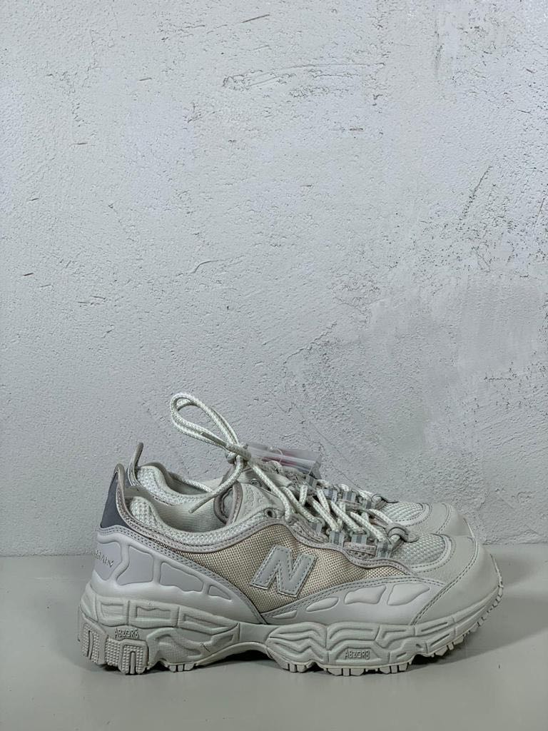 New balance NB ML801 Carousell