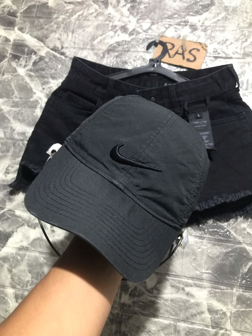 nike legacy cap