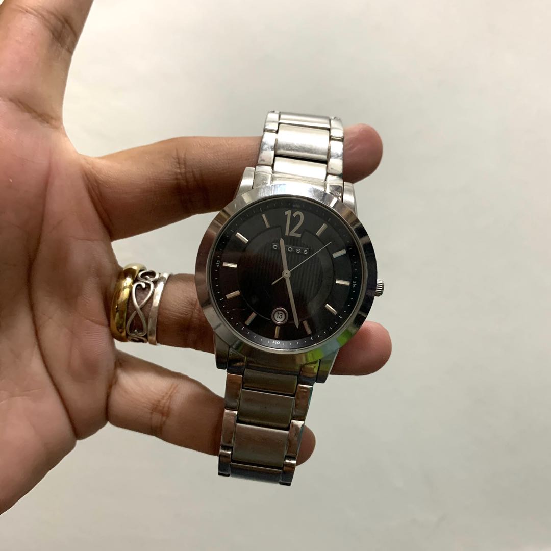 Cross watch online