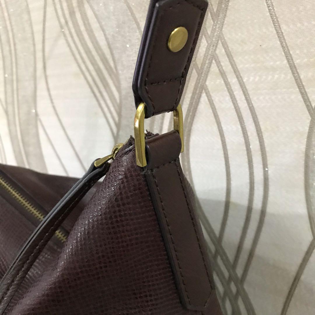 amelia hobo fossil bolsa