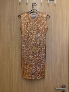 (Category: ) located in . Submitted by closetadditions (Listing ID 1075574526, Image 1). Description: .