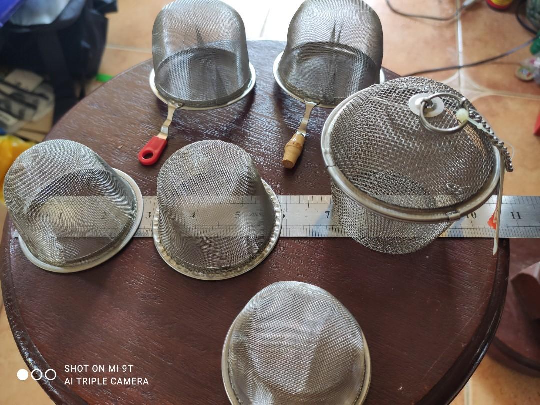 Teapot Strainers (Category: Coffee & Tea Tableware) located in Davao. Submitted by papa1919 (Listing ID 1075578668, Image 3). Description: Unused. P250 each except for the one with cover lid which is for P350..