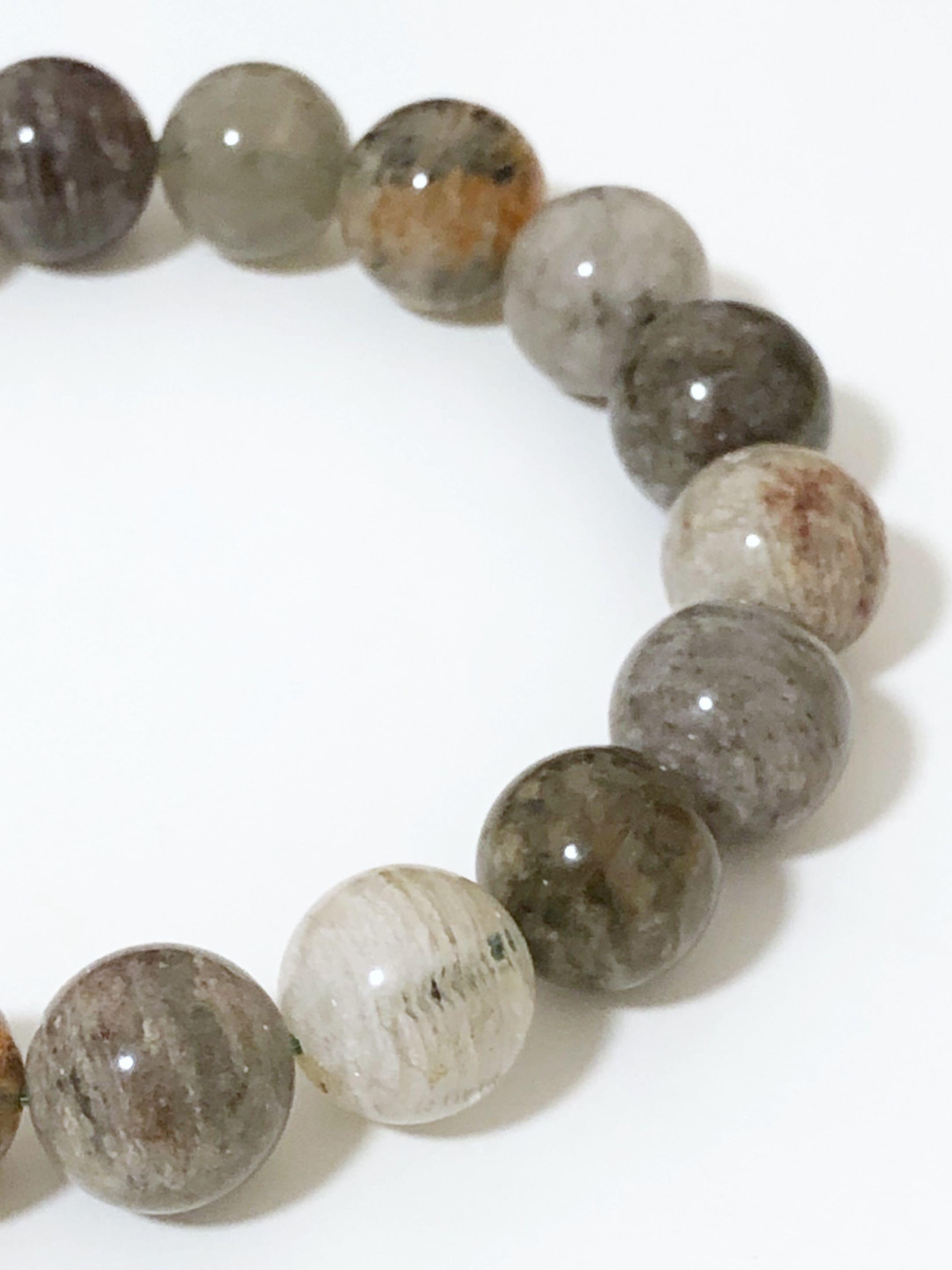 Quartz bracelet outlet