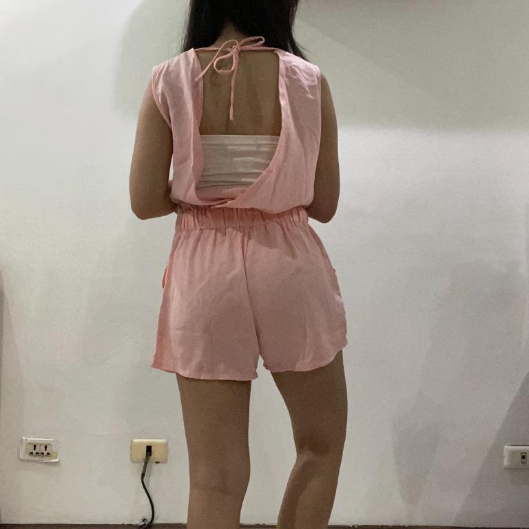Thrifted Backless Pink Romper (Category: Rompers) located in Manila. Submitted by teasthings (Listing ID 1075504153, Image 2). Description: Thrifted Backless Pink Romper • Size: S • Details: Backless • Preloved • Well-kept, in good condition Model’s measurements • Waist: 28 in • Height: 5 ft 2 in, 157 cm Last price!.