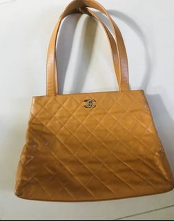 （分類：）位於 。 由 annnwong 提交（商品編號 1075543323，圖片 1）。簡介： 。