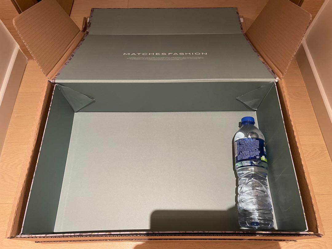 49*31*14cm matchesfashion box 紙盒 紙箱, 傢俬＆家居, 其他 Carousell
