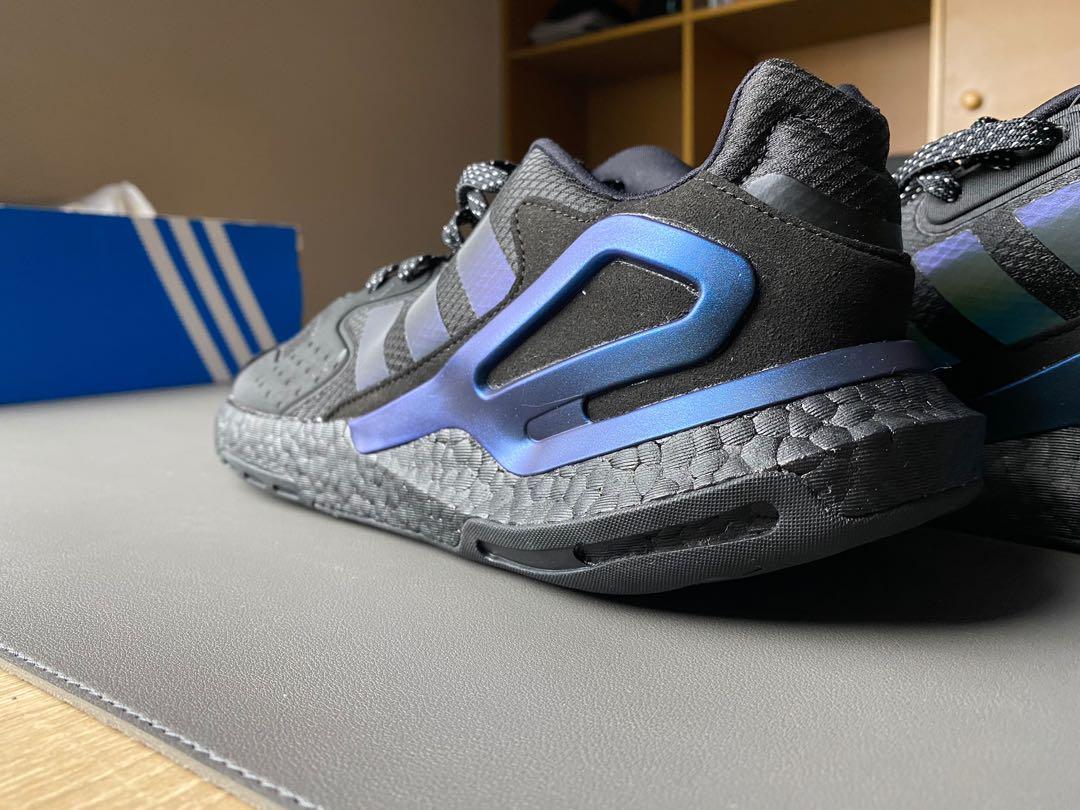 Adidas Day Jogger FY3015, Men's Fashion, Footwear, Sneakers on Carousell