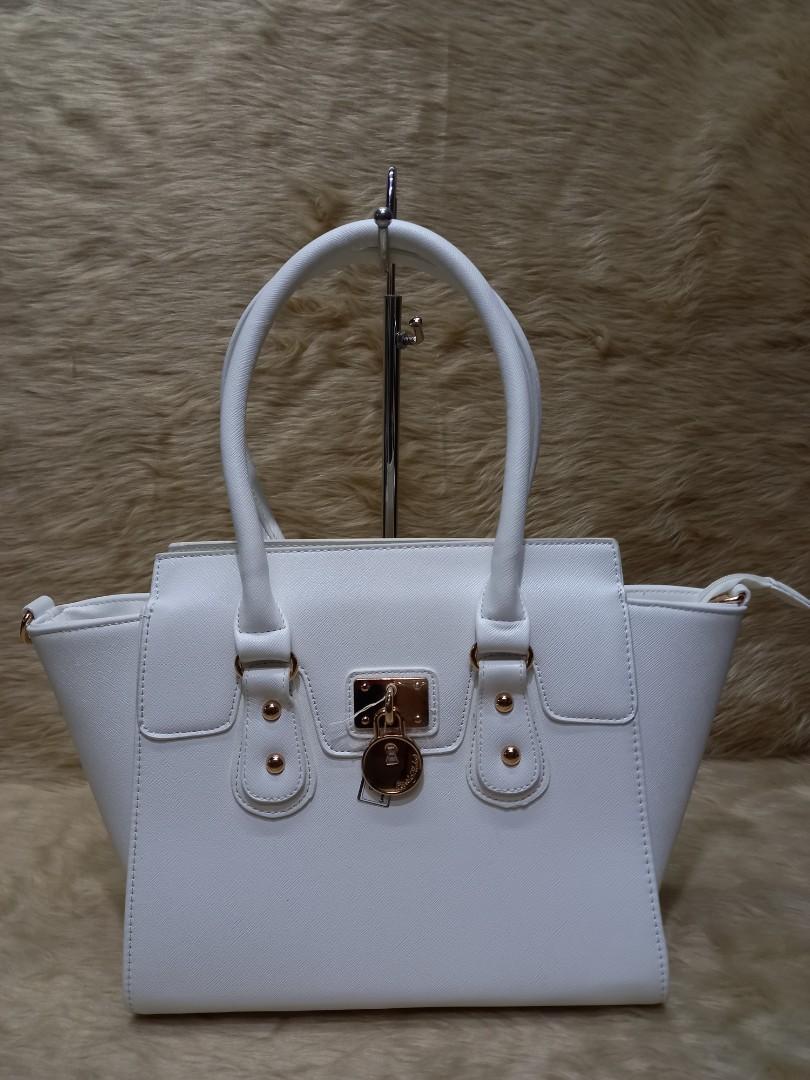 Authentic Cecil Mcbee White 2way Bag With Sling Women S Fashion Bags Wallets Shoulder Bags On Carousell