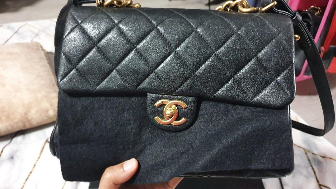 Authentic Chanel Trapezio Flap Bag