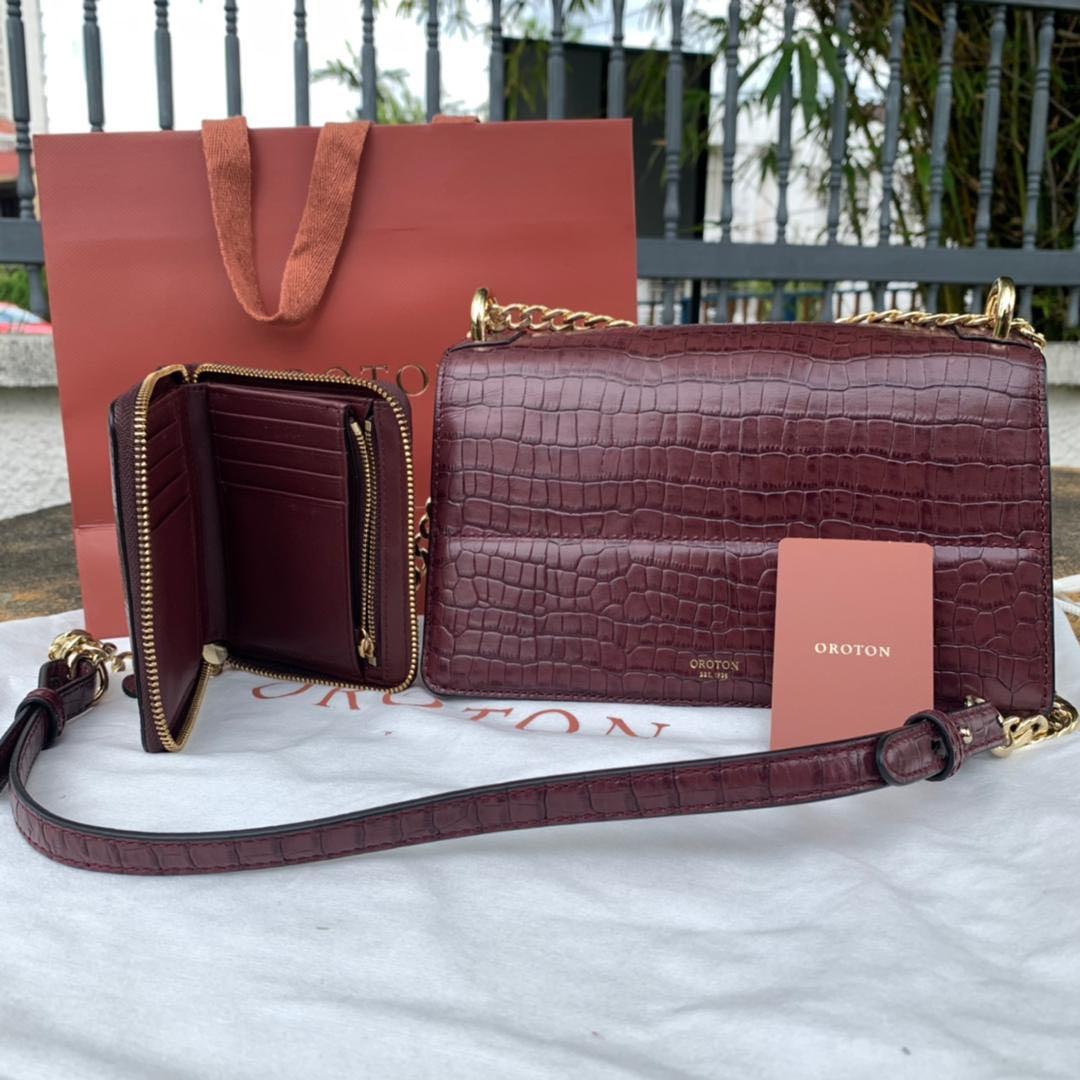 Oroton clutch discount