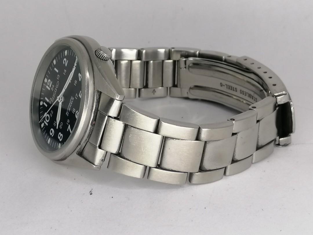 Authentic SEIKO MILITARY watch (Category: Men's Watches) located in Manila. Submitted by deejaymoh (Listing ID 1075699946, Image 2). Description: Authentic SEIKO Military watch Automatic movement Day and date Unique blue dial Luminous hands and indexes Accurate time keeping.