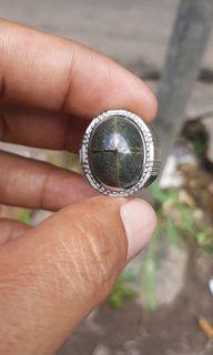 Batu cincin Tapak jalak