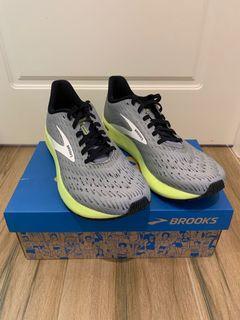 Brooks Hyperion Tempo