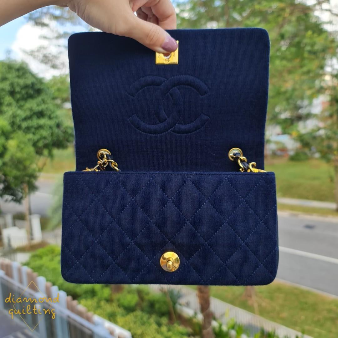 Chanel Vintage Small Single Full Flap Bag Navy Blue Lambskin 24K Gold –  Coco Approved Studio