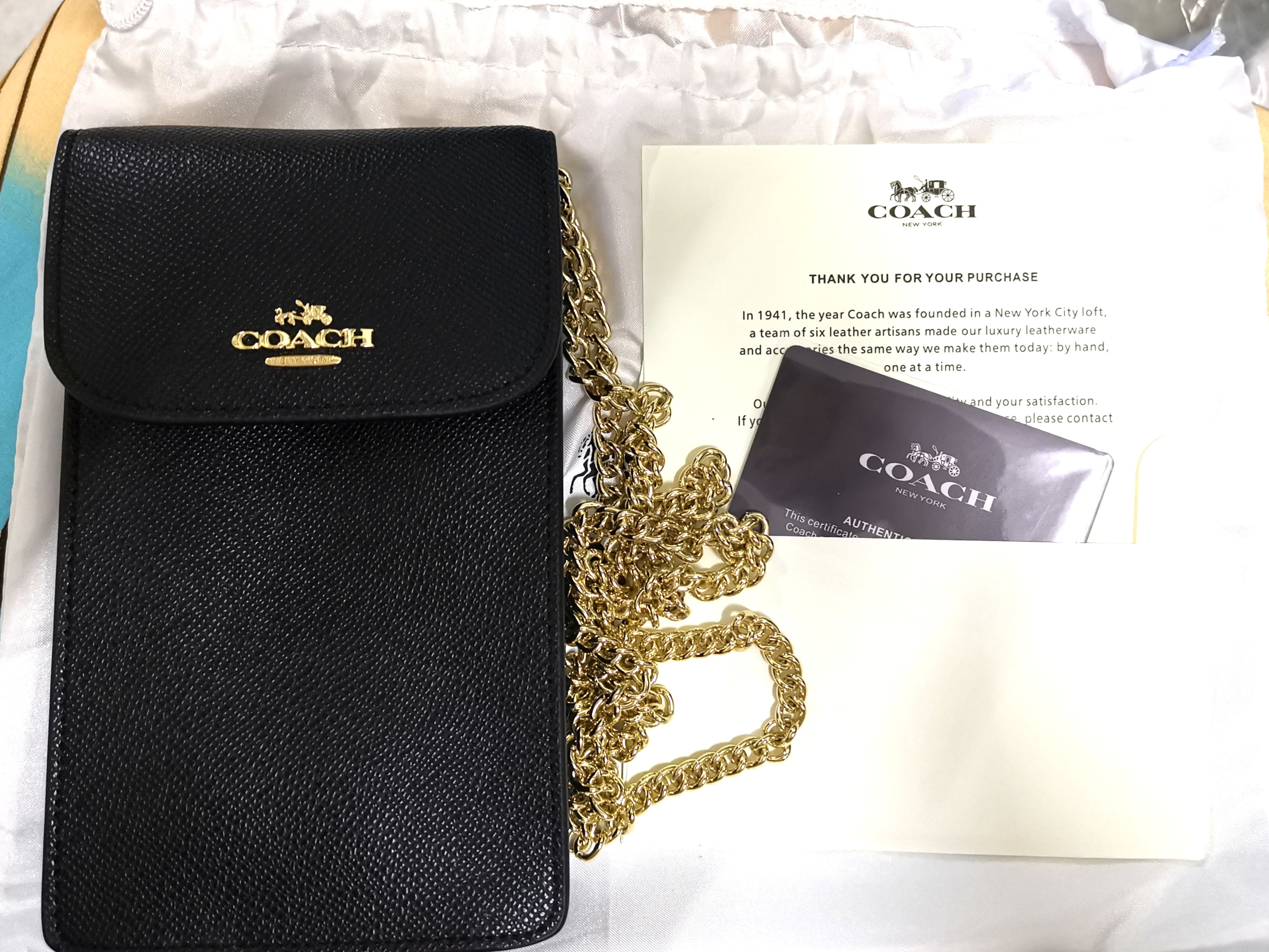 coach crossbody phone