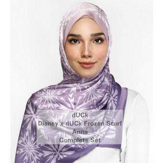 Disney x dUCk Frozen Scarf - Anna