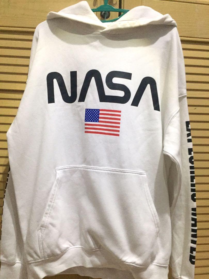 Nasa white hoodie h&m clearance