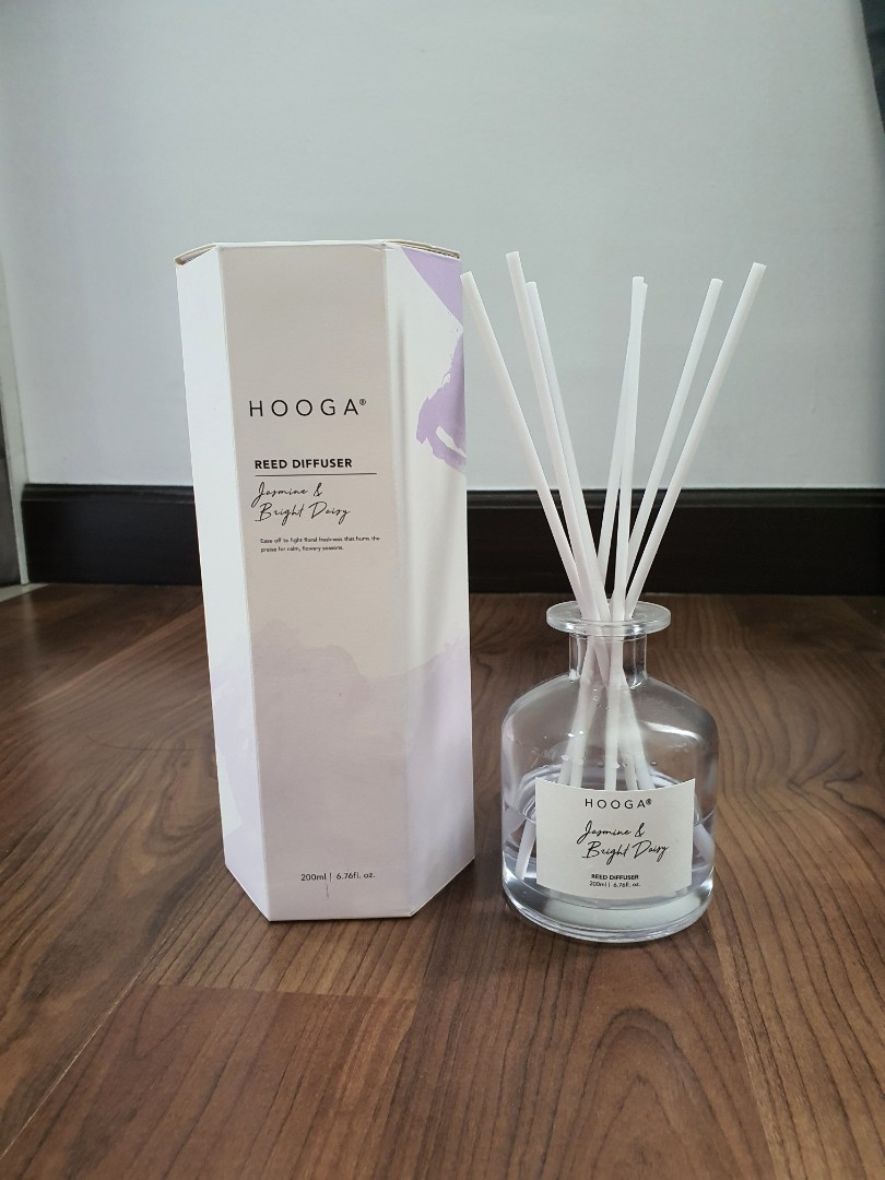 Hooga Reed Diffuser Jasmine & Bright Daisy, Furniture & Home Living, Home Decor, Other Home