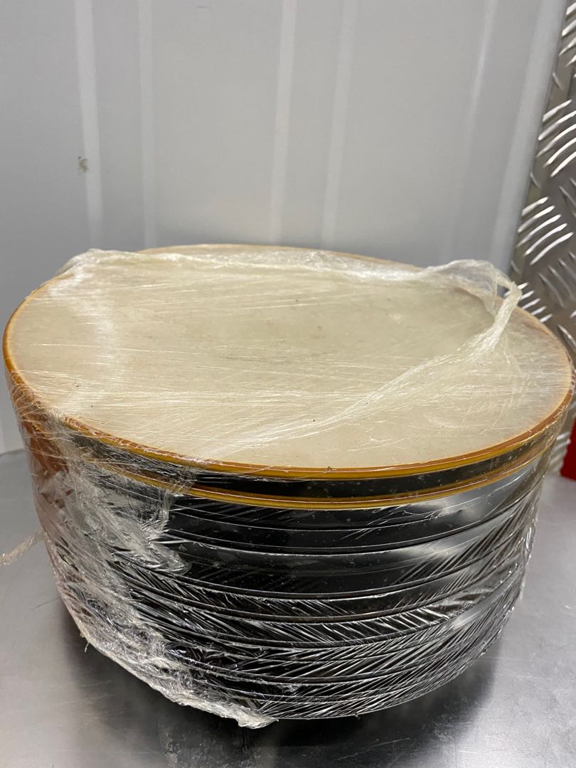Luzerne Plates, Furniture & Home Living, Kitchenware & Tableware ...