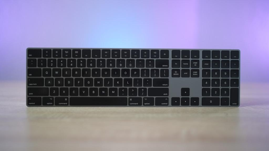 Magic Keyboard with Numeric Keypad - Space Gray, Computers & Tech ...