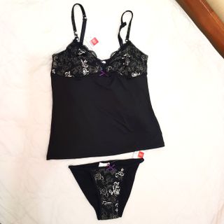 (Category: ) located in . Submitted by elle_ess (Listing ID 1075846907, Image 1). Description: .