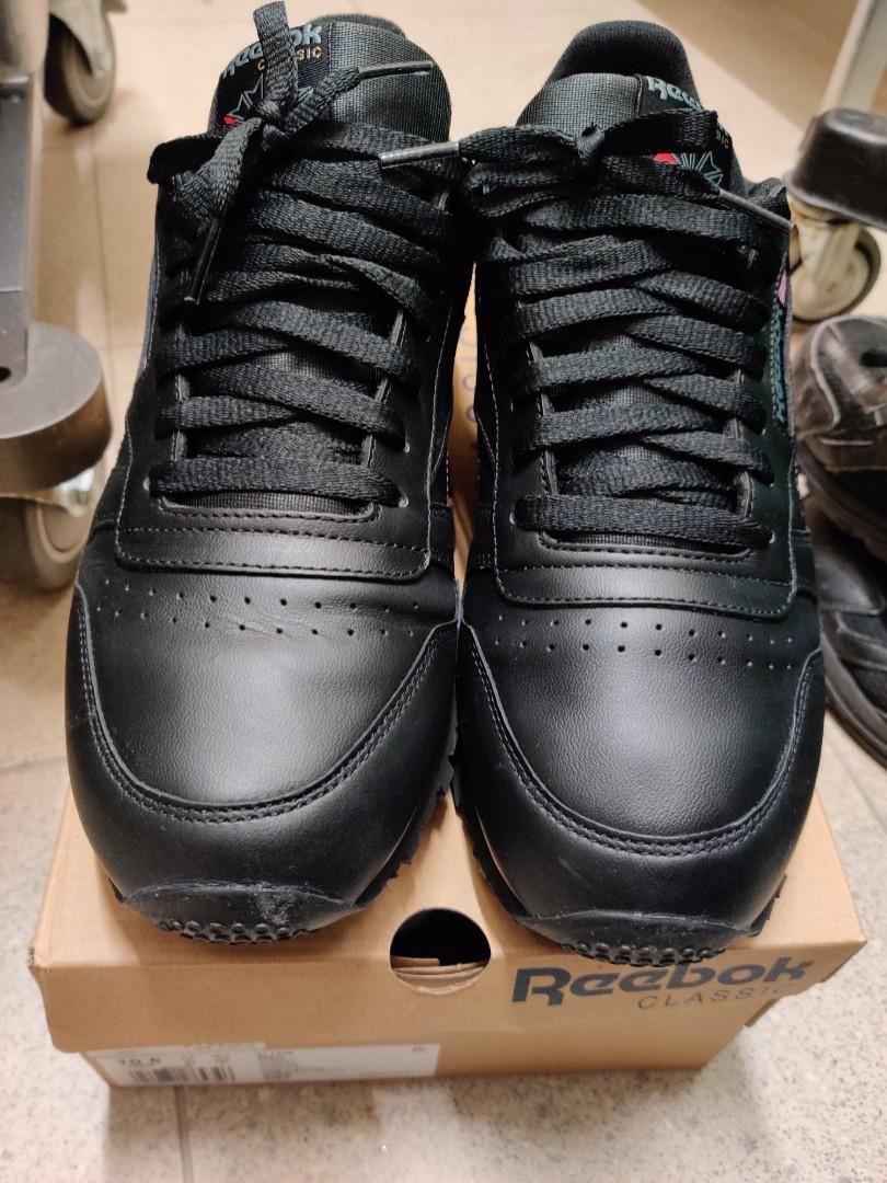 Reebok Classic all black