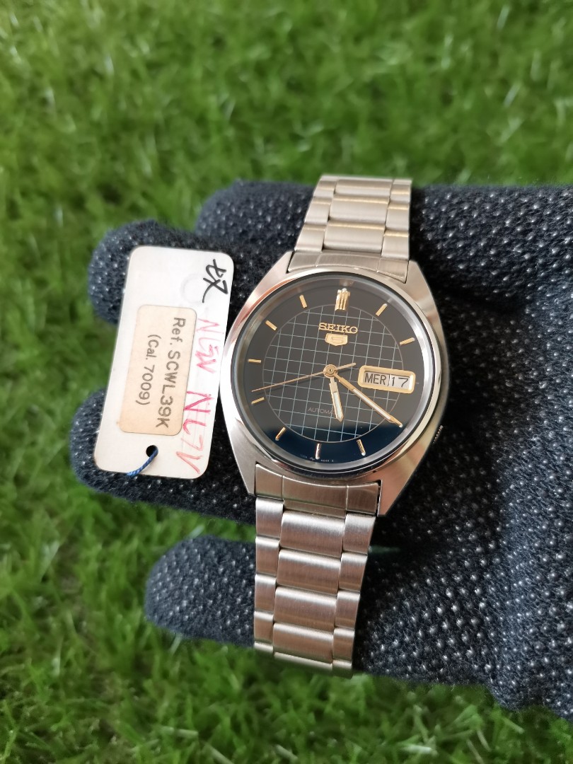 SEIKO 5 VINTAGE 7009 3120 17 JEWELS AUTOMATIC WATCH Men s Fashion