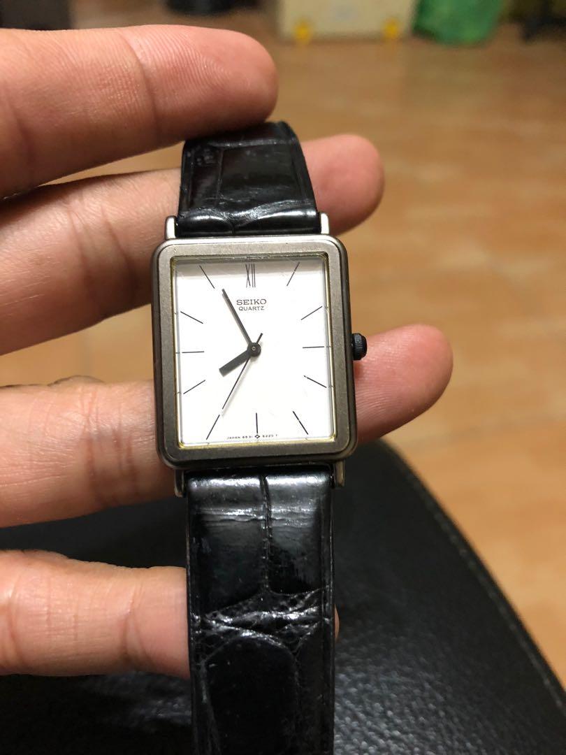 Seiko cartier de must tank homage, Men's Fashion, Watches & Accessories,  Watches on Carousell