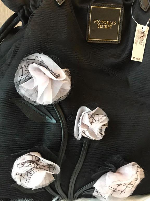 Tease gardenia tote deals