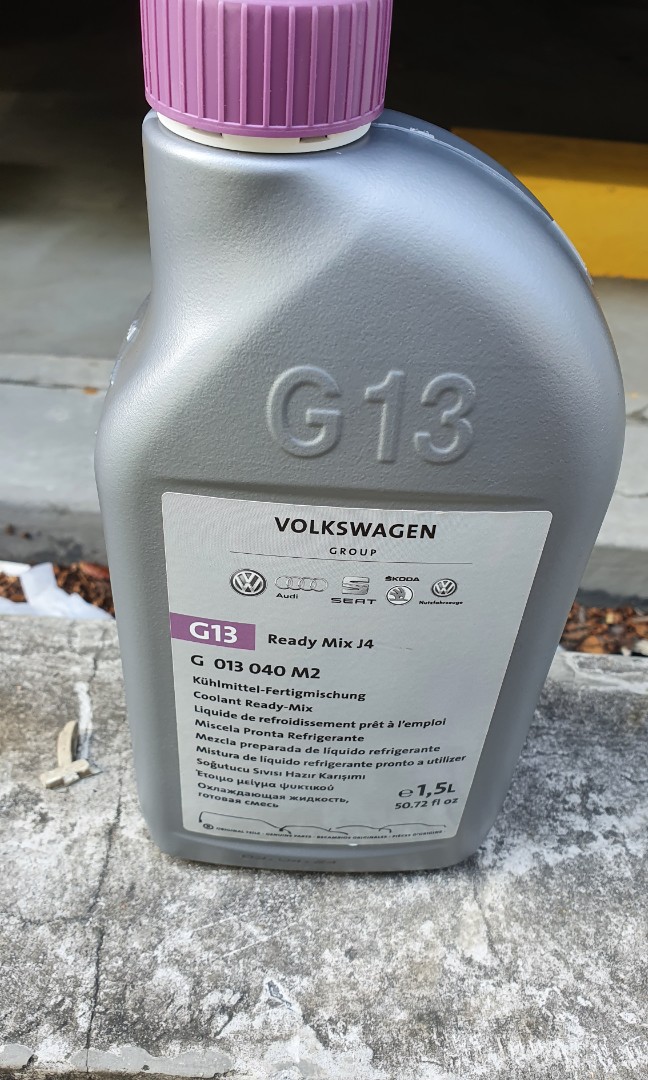 plantageejer nedenunder Udholdenhed Volkswagen G13 ready mix coolant, Car Accessories, Car Workshops & Services  on Carousell