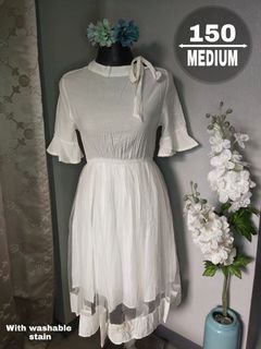 (Category: ) located in . Submitted by elleapparel (Listing ID 1075739226, Image 1). Description: .