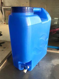 5 gallon water jug