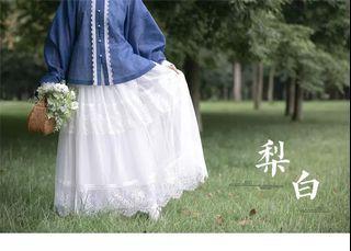 白色蕾絲長裙